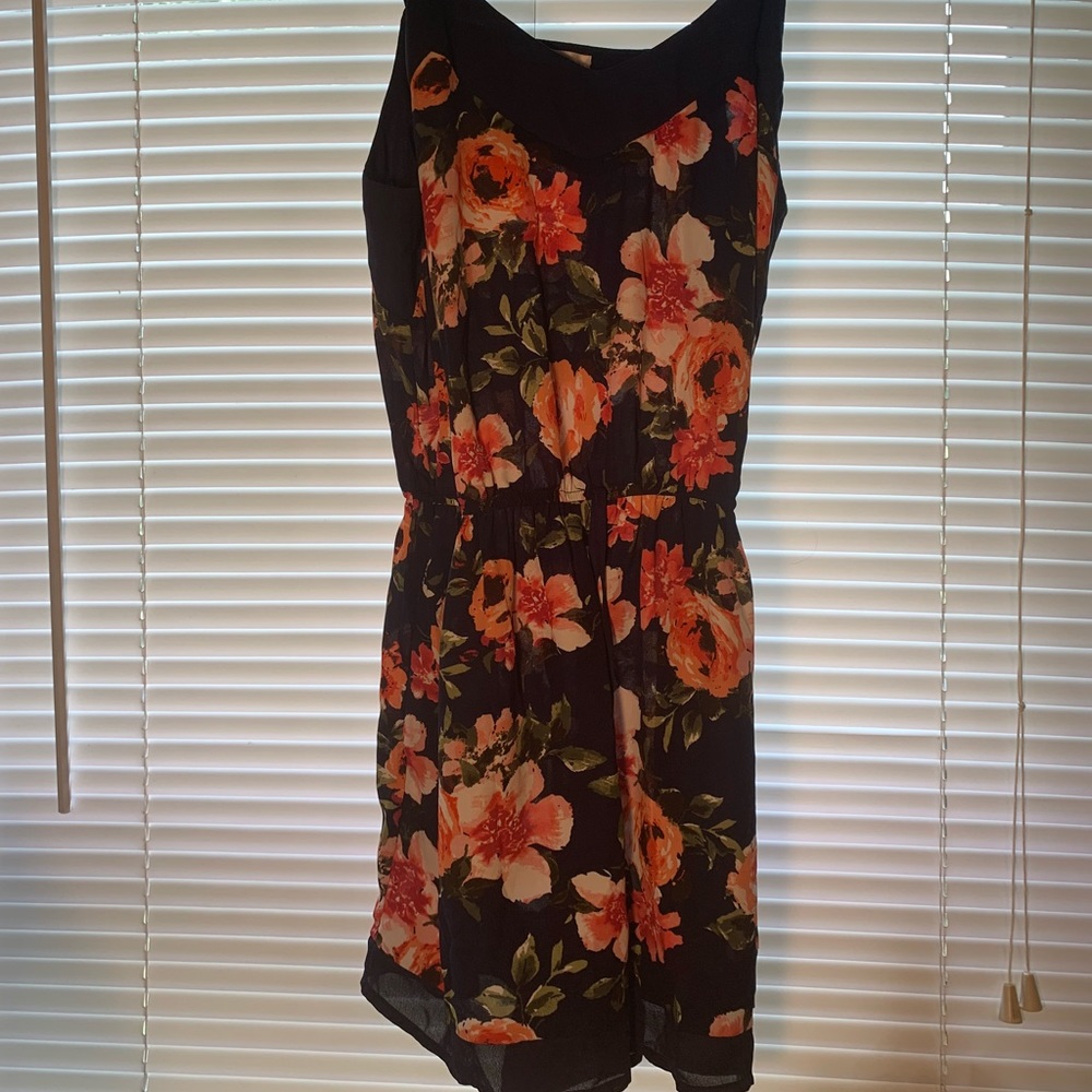 Floral Forever 21 Romper. Medium size